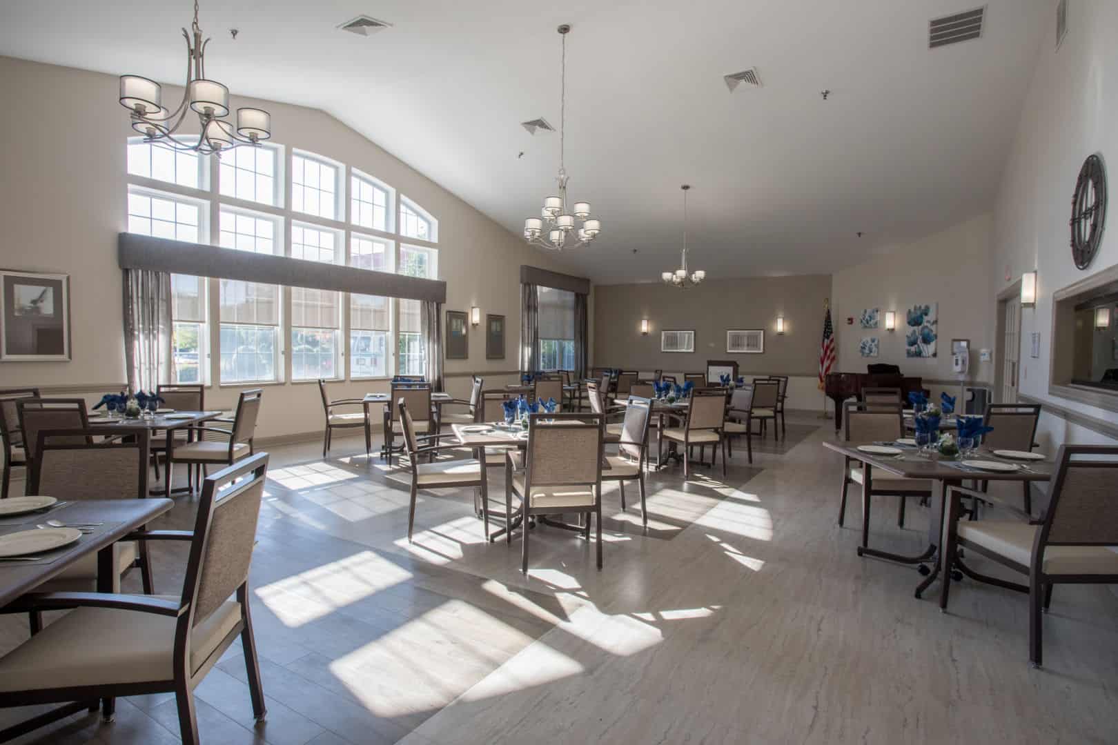 CareOne at East Brunswick-Interior, dining room
