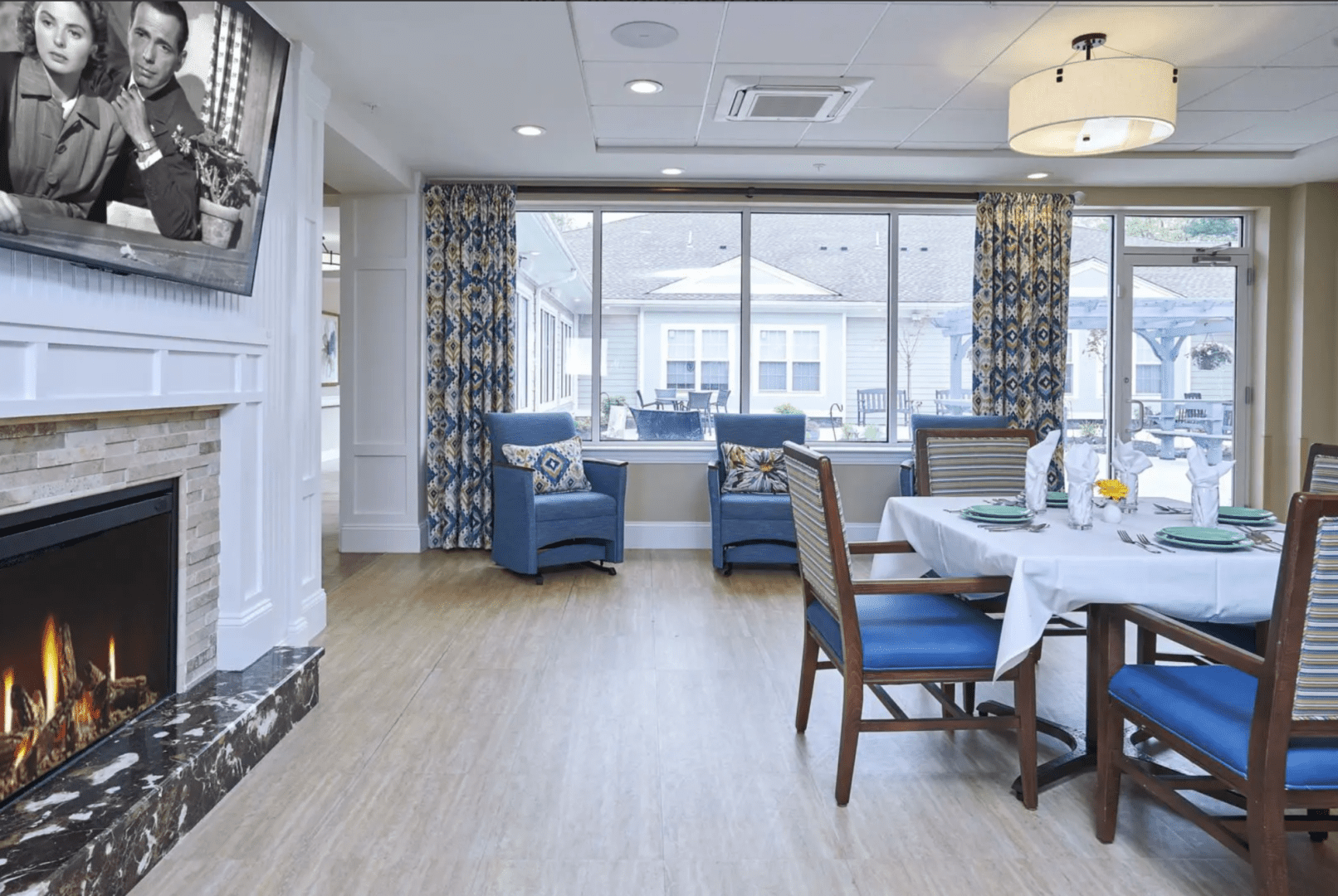 Harmony Village CareOne at Cherry Hill-Interior, dining room